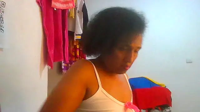 Snapshot of Aishamara chatting on October 30, 2025, 6:55 am Aishamara online show from October 30, 2025, 6:55 am