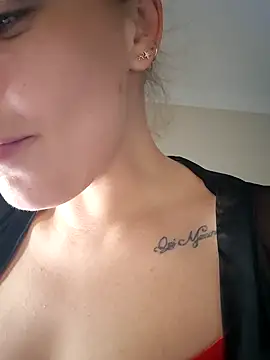 Keli Jessi online show from January 16, 2026, 8:02 pm