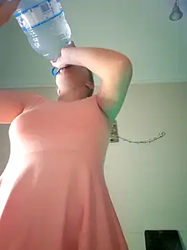 Keli Jessi online show from February 17, 2026, 6:16 pm