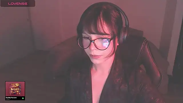 Snapshot of modjo_ chatting on November 9, 2025, 1:53 am modjo online show from November 9, 2025, 1:53 am