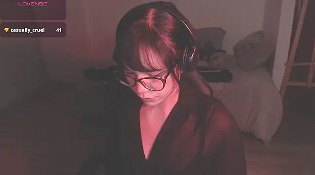 Snapshot of modjo_ chatting on January 24, 2025, 4:37 am modjo online show from January 24, 2025, 4:37 am