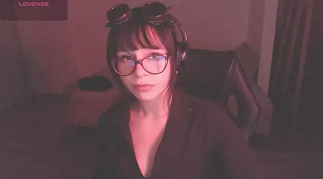 Snapshot of modjo_ chatting on December 20, 2024, 4:31 am modjo online show from December 20, 2024, 4:31 am