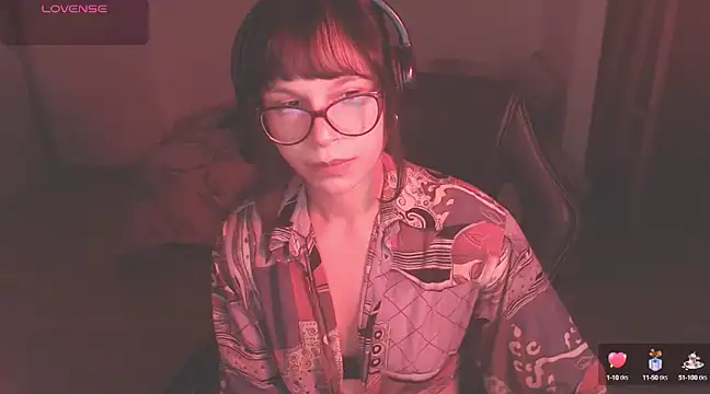 Snapshot of modjo_ chatting on January 8, 2025, 6:31 am modjo online show from January 8, 2025, 6:31 am