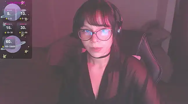 Snapshot of modjo_ chatting on March 8, 2025, 10:00 am modjo online show from March 8, 2025, 10:00 am