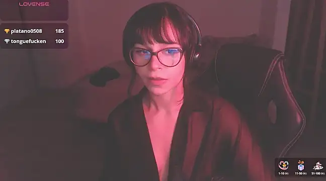 Snapshot of modjo_ chatting on December 24, 2024, 11:17 am modjo online show from December 24, 2024, 11:17 am