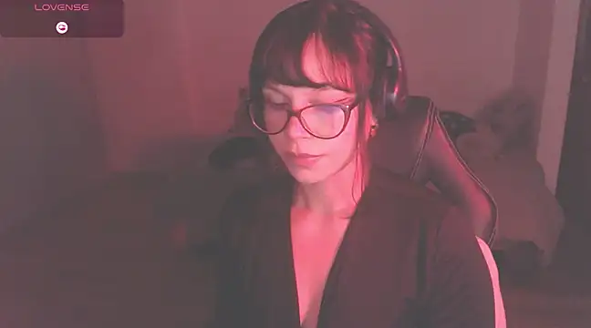 Snapshot of modjo_ chatting on March 22, 2025, 4:03 am modjo online show from March 22, 2025, 4:03 am