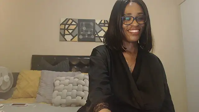 Snapshot of Creamyass22 chatting on April 30, 2026, 6:15 pm Creamyass22 online show from April 30, 2026, 6:15 pm
