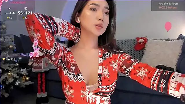 iminako online show from December 12, 2024, 5:20 am