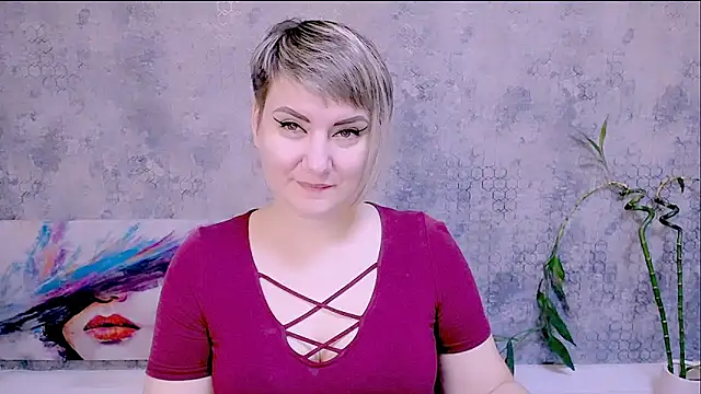 Snapshot of Djullia chatting on November 15, 2025, 6:17 am Djullia online show from November 15, 2025, 6:17 am