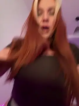 AnjaAmelia online show from February 15, 2026, 7:57 pm