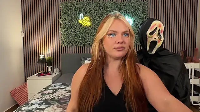 Snapshot of AnjaAmelia chatting on October 31, 2025, 8:05 pm AnjaAmelia online show from October 31, 2025, 8:05 pm