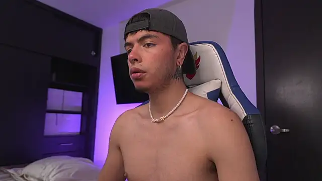  morghan  online show from March 3, 2026, 8:05 pm