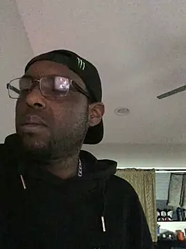 Londonfrotadejr online show from March 20, 2025, 8:20 am