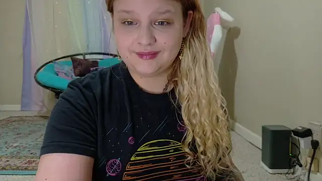 Emihaze online show from November 1, 2025, 7:08 pm