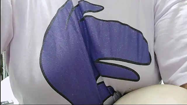 Snapshot of L1saAl1sa chatting on December 2, 2025, 2:19 pm L1saAl1sa online show from December 2, 2025, 2:19 pm