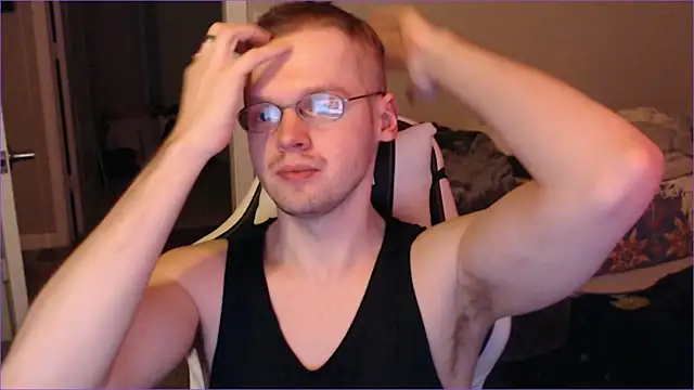 doloresman online show from February 15, 2025, 1:31 am