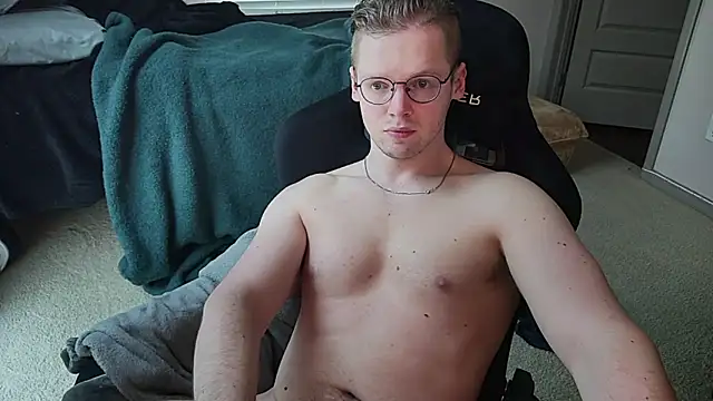 Snapshot of doloresman chatting on July 7, 2026, 7:17 pm doloresman online show from July 7, 2026, 7:17 pm