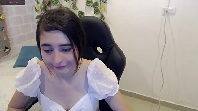 Snapshot of tania_sweet__ chatting on March 3, 2025, 4:36 pm tania sweet online show from March 3, 2025, 4:36 pm