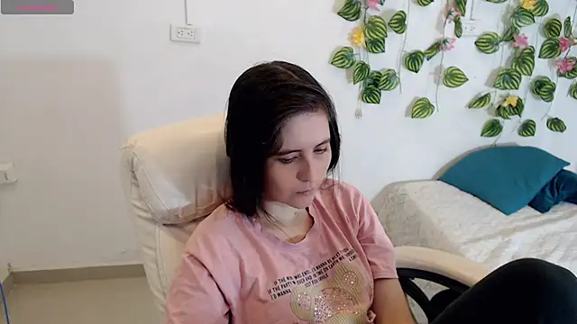 Snapshot of tania_sweet__ chatting on September 20, 2025, 3:50 pm tania sweet online show from September 20, 2025, 3:50 pm