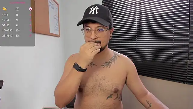 Snapshot of DaviidEvans_ chatting on December 6, 2024, 8:56 pm DaviidEvans online show from December 6, 2024, 8:56 pm