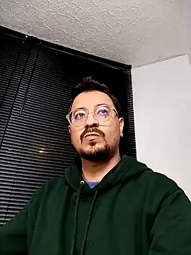 Snapshot of DaviidEvans_ chatting on December 29, 2024, 7:06 am DaviidEvans online show from December 29, 2024, 7:06 am