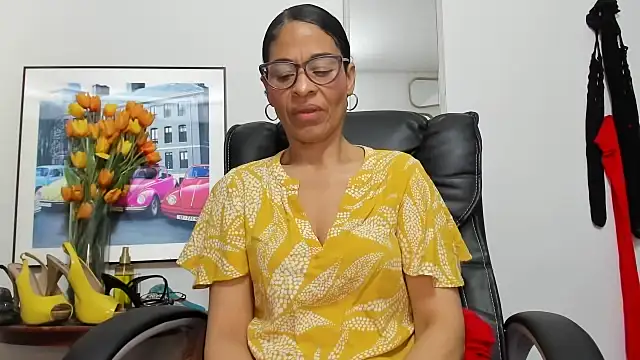 Aries Mature online show from December 2, 2025, 4:19 pm