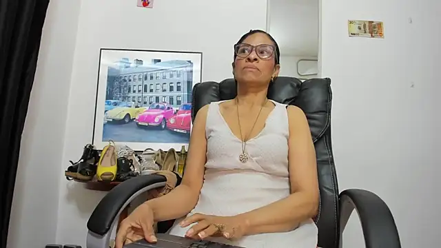 Aries Mature online show from February 5, 2026, 2:13 pm