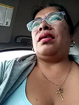 Snapshot of __valentina18 chatting on September 17, 2025, 2:19 pm   valentina18 online show from September 17, 2025, 2:19 pm