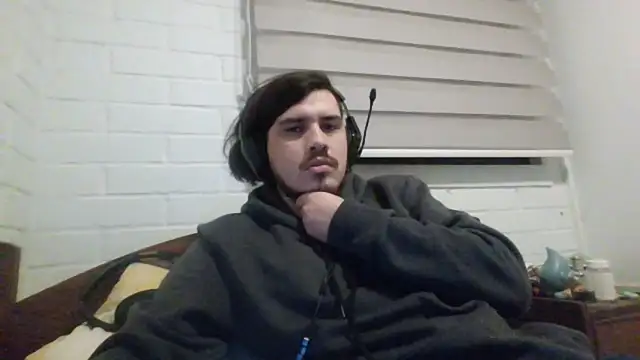 hung weeb online show from May 30, 2026, 3:35 am