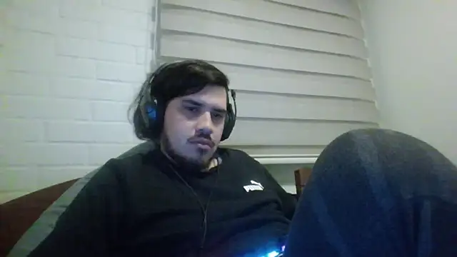 hung weeb online show from May 29, 2026, 5:24 am