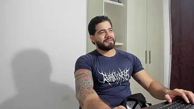 Snapshot of _Coddygold_ chatting on November 18, 2025, 11:35 am Coddygold online show from November 18, 2025, 11:35 am