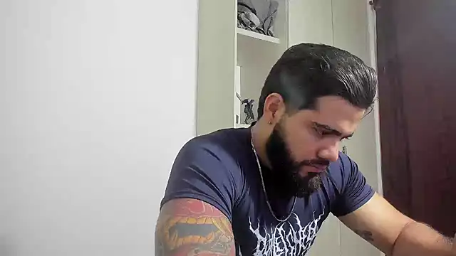 Snapshot of _Coddygold_ chatting on November 2, 2025, 3:17 pm Coddygold online show from November 2, 2025, 3:17 pm