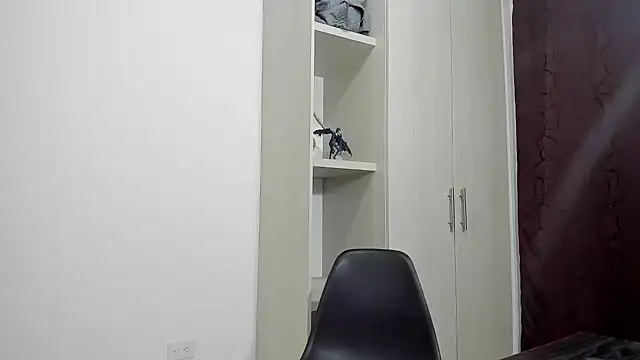 Snapshot of _Coddygold_ chatting on November 13, 2025, 12:03 am Coddygold online show from November 13, 2025, 12:03 am