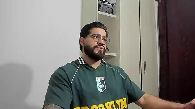 Snapshot of _Coddygold_ chatting on November 29, 2025, 12:16 pm Coddygold online show from November 29, 2025, 12:16 pm