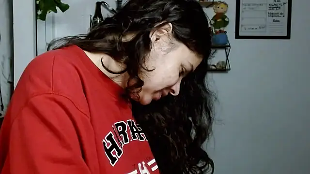 Snapshot of Nikkykora15 chatting on November 11, 2025, 1:11 am Nikkykora15 online show from November 11, 2025, 1:11 am