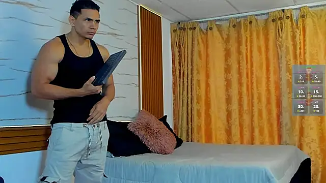 Snapshot of ChoreyTaiylor chatting on February 8, 2026, 3:21 pm ChoreyTaiylor online show from February 8, 2026, 3:21 pm