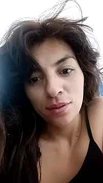 Snapshot of julieth_sex1 chatting on December 21, 2025, 7:10 am julieth sex1 online show from December 21, 2025, 7:10 am