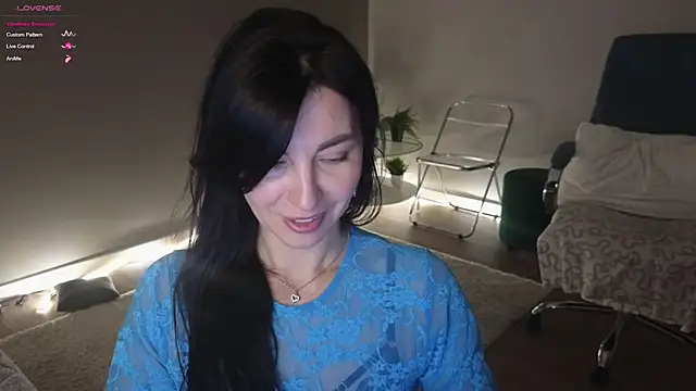 Mary love16 online show from March 27, 2026, 8:26 am