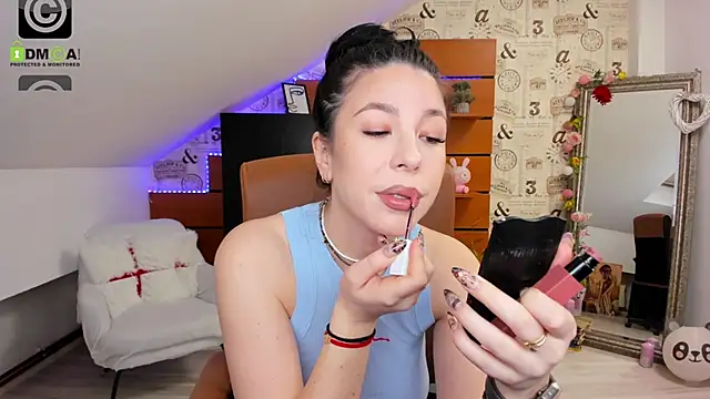 EmillyTaylor online show from March 13, 2026, 4:39 am