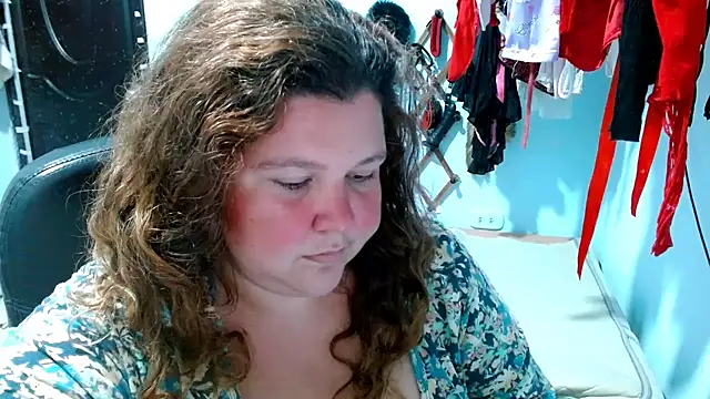 Snapshot of squirt322bbw chatting on November 15, 2025, 7:07 pm squirt322bbw online show from November 15, 2025, 7:07 pm