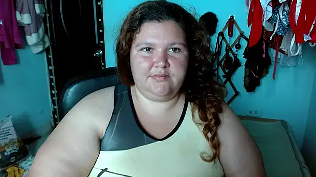 Snapshot of squirt322bbw chatting on November 7, 2025, 2:43 pm squirt322bbw online show from November 7, 2025, 2:43 pm