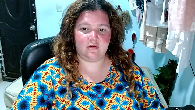 Snapshot of squirt322bbw chatting on November 3, 2025, 12:27 am squirt322bbw online show from November 3, 2025, 12:27 am