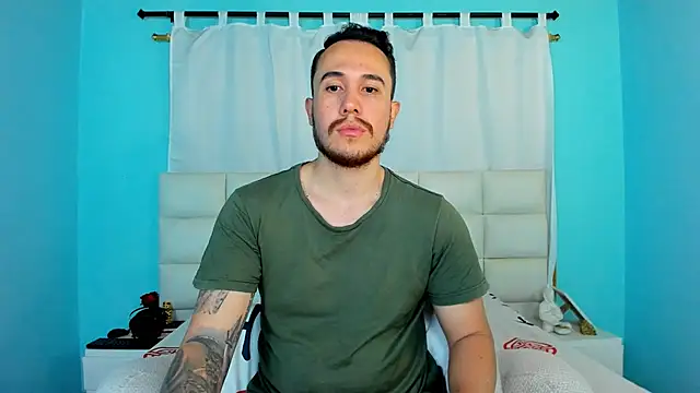 juan  jimenez online show from December 22, 2025, 10:32 pm