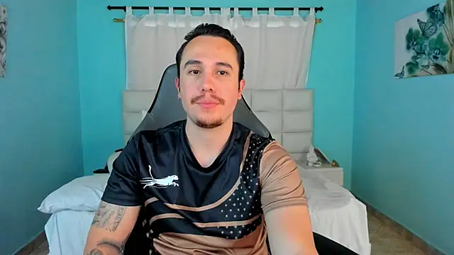 juan  jimenez online show from April 22, 2026, 8:37 pm