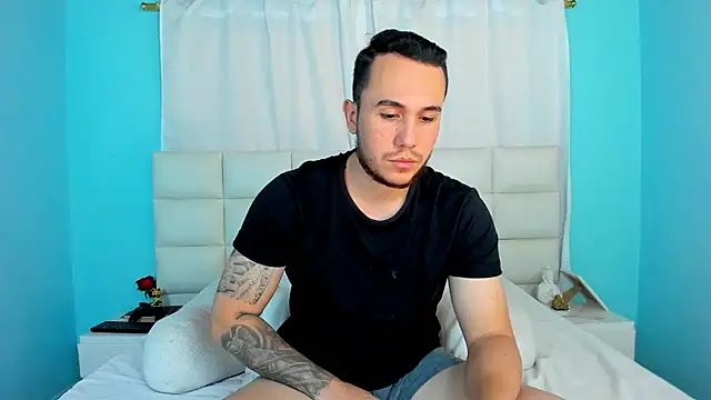 Snapshot of juan__jimenez chatting on October 17, 2025, 7:59 pm juan jimenez online show from October 17, 2025, 7:59 pm