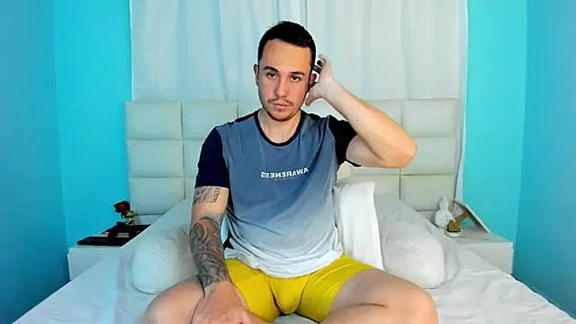 juan  jimenez online show from October 22, 2025, 9:24 pm