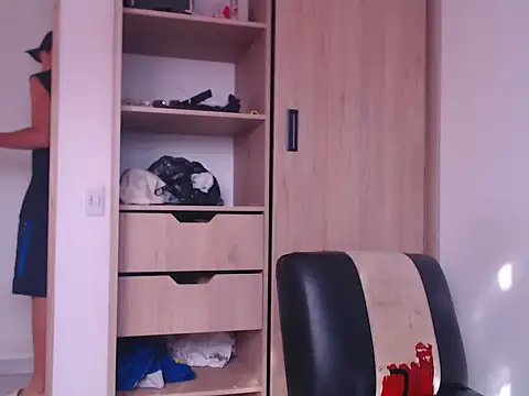 Snapshot of ChrisDamon chatting on October 26, 2025, 1:22 pm ChrisDamon online show from October 26, 2025, 1:22 pm