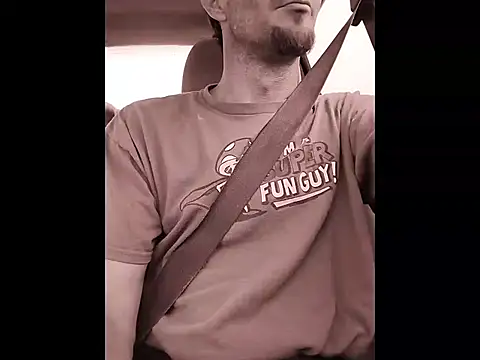 Snapshot of hawkmystical chatting on October 25, 2025, 1:45 pm hawkmystical online show from October 25, 2025, 1:45 pm