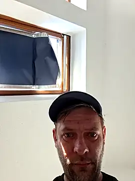Snapshot of Percy_ohv chatting on May 24, 2026, 4:51 pm Percy ohv online show from May 24, 2026, 4:51 pm
