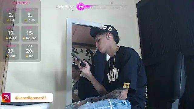 Snapshot of GaboReyes chatting on November 15, 2025, 1:31 am GaboReyes online show from November 15, 2025, 1:31 am